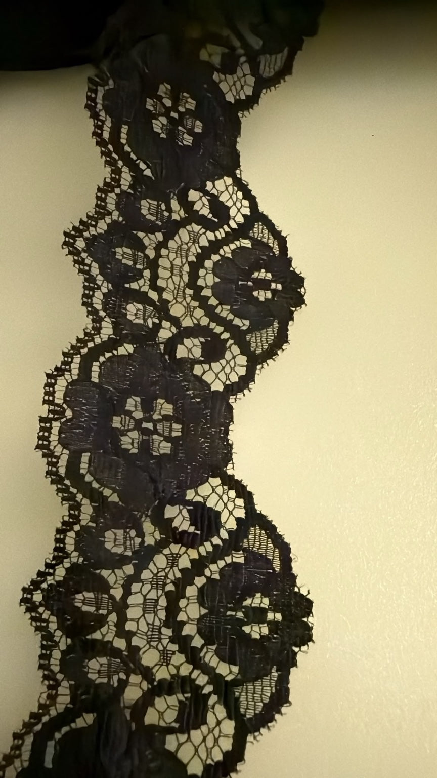 Black nylon scalloped lace trim, 50mm wide