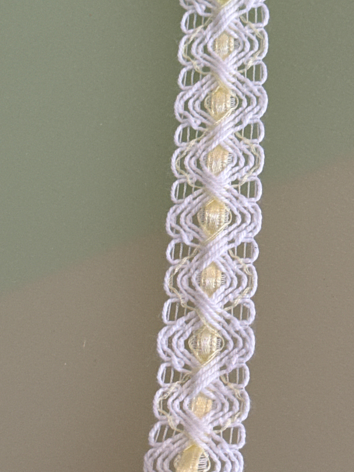White and lemon insert lace, 15mm wide