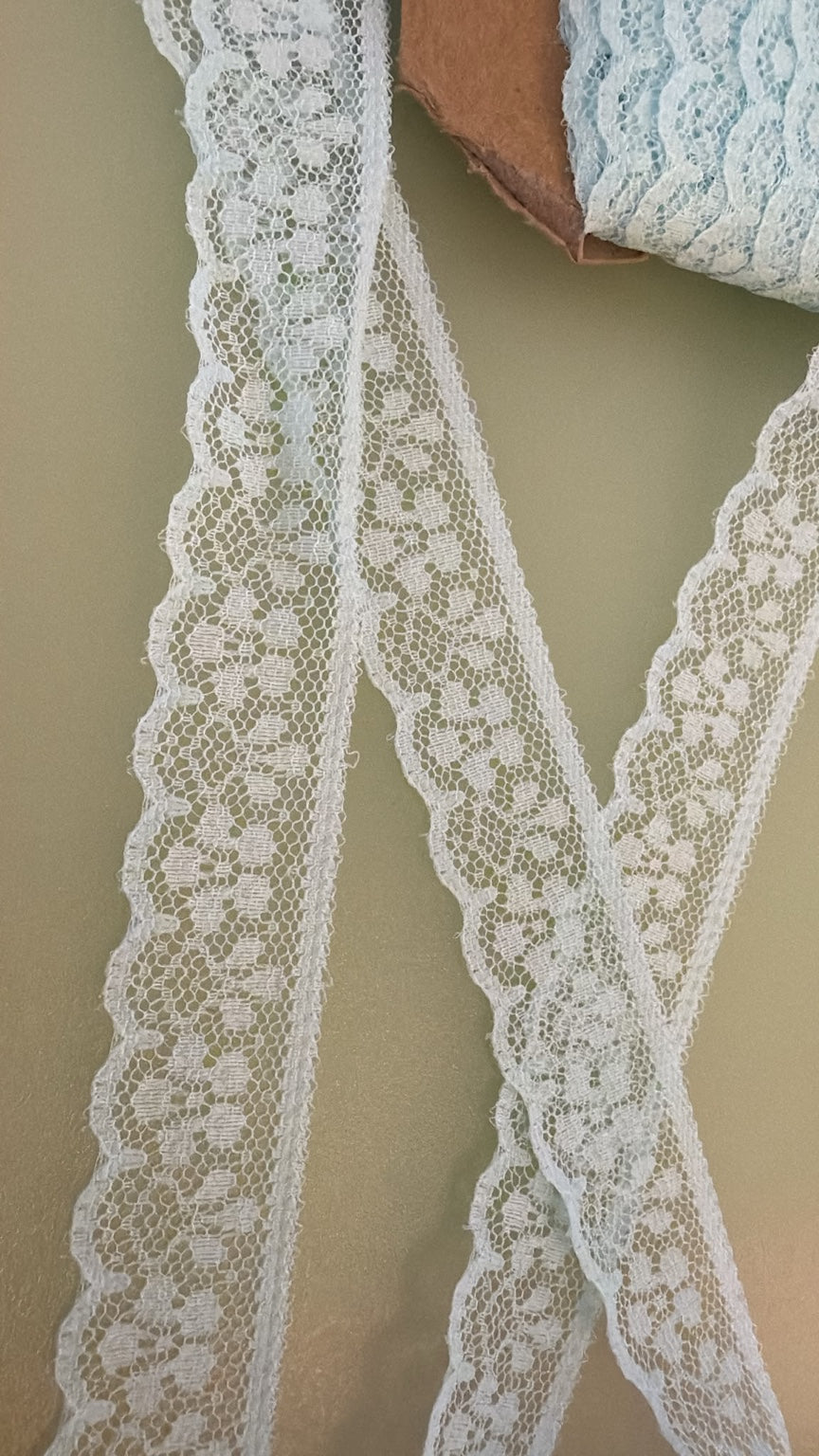 Aqua vintage lace, 25mm wide