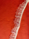 Gathered Lace – White | 25mm Wide