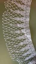 Ivory guipure lace, 5 inches wide