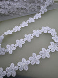 White beaded cotton daisy flower trim, approximately 25mm wide