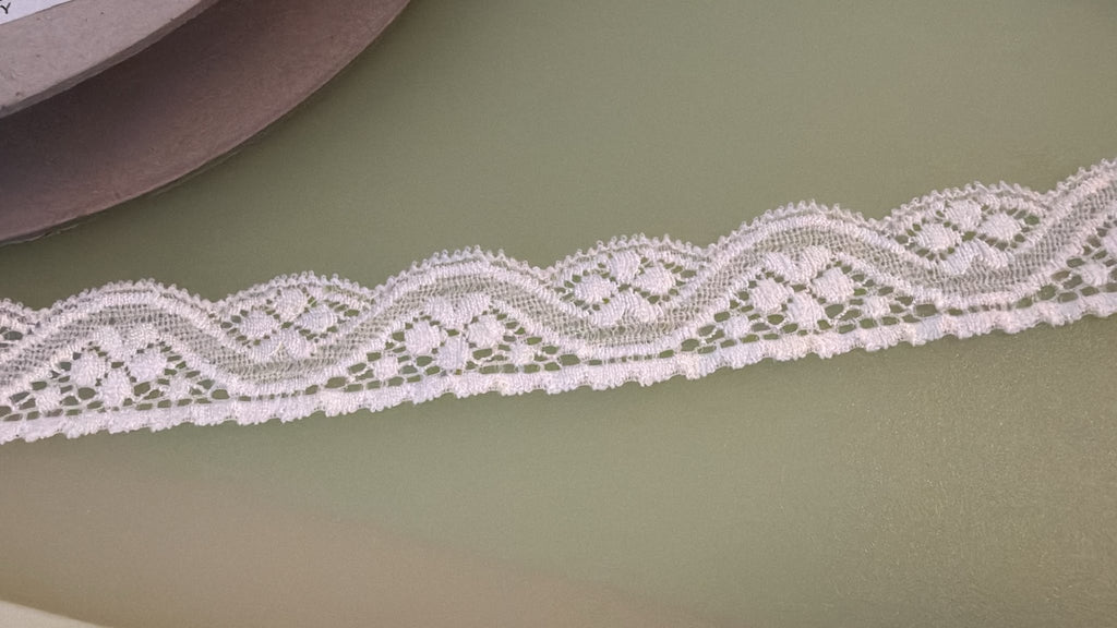 White stretch lace, 30mm wide